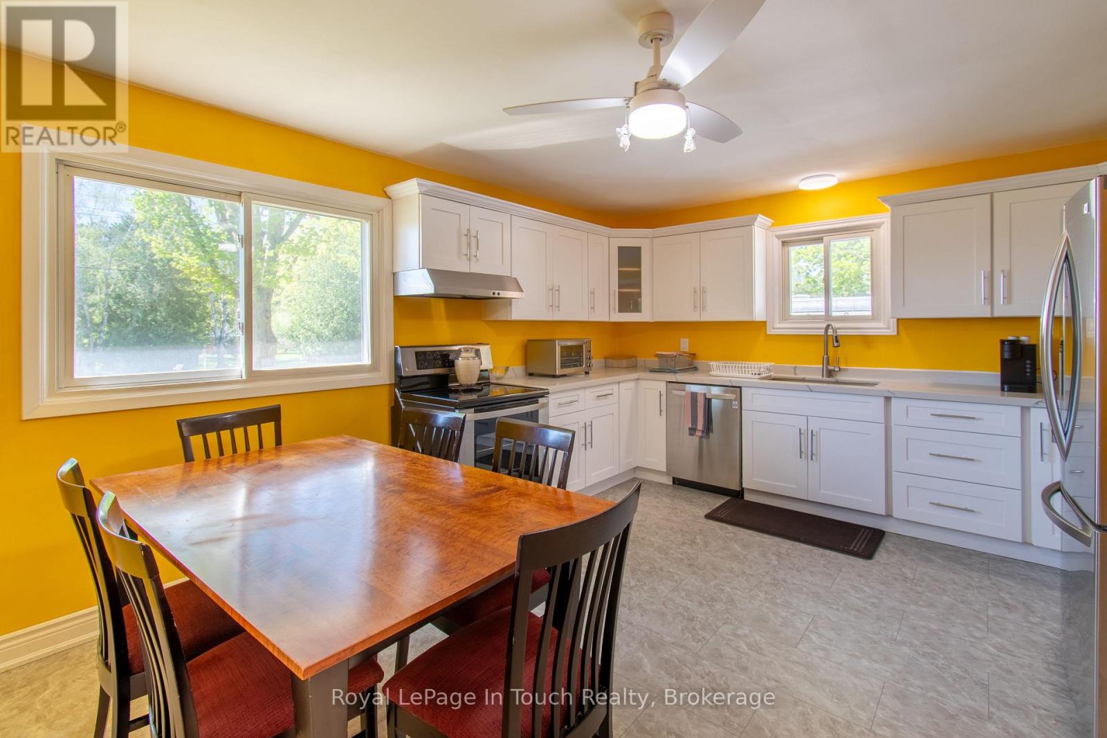859 Cedar Point Road, Tiny, Ontario  L9M 0K2 - Photo 19 - S13156836