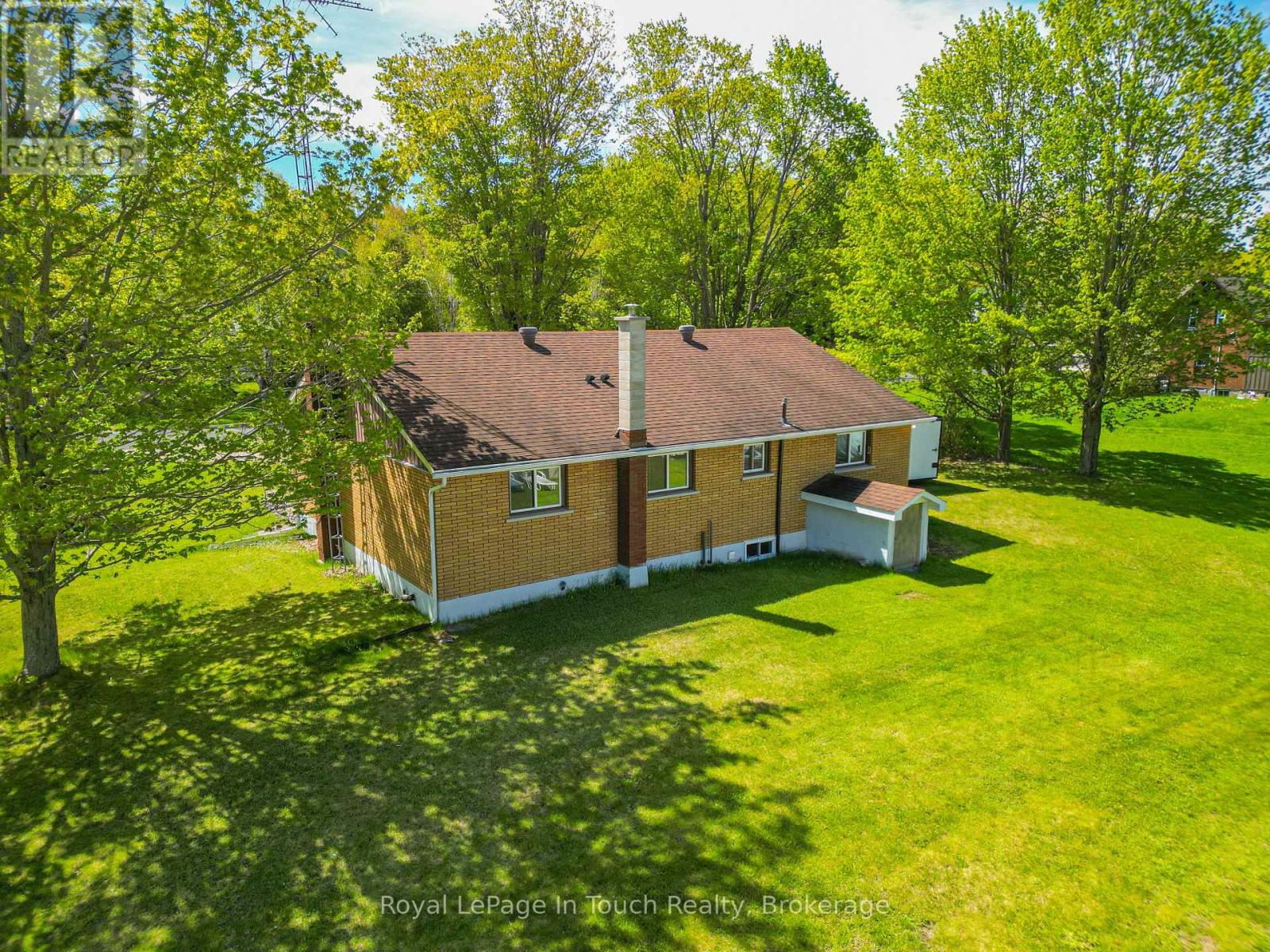 859 Cedar Point Road, Tiny, Ontario  L9M 0K2 - Photo 4 - S13156836