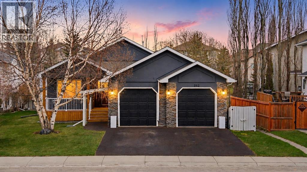 212 Cove Drive, Chestermere, Alberta