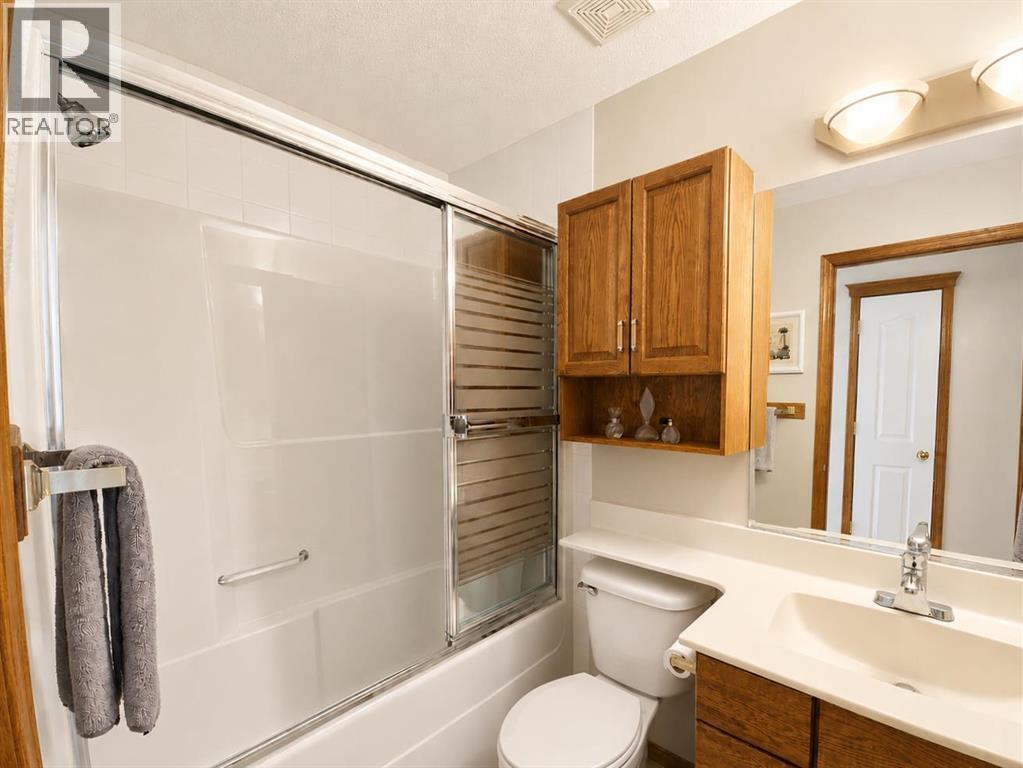 280 Cramond Close SE, Calgary, Alberta  T3M 1B9 - Photo 11 - A2311293