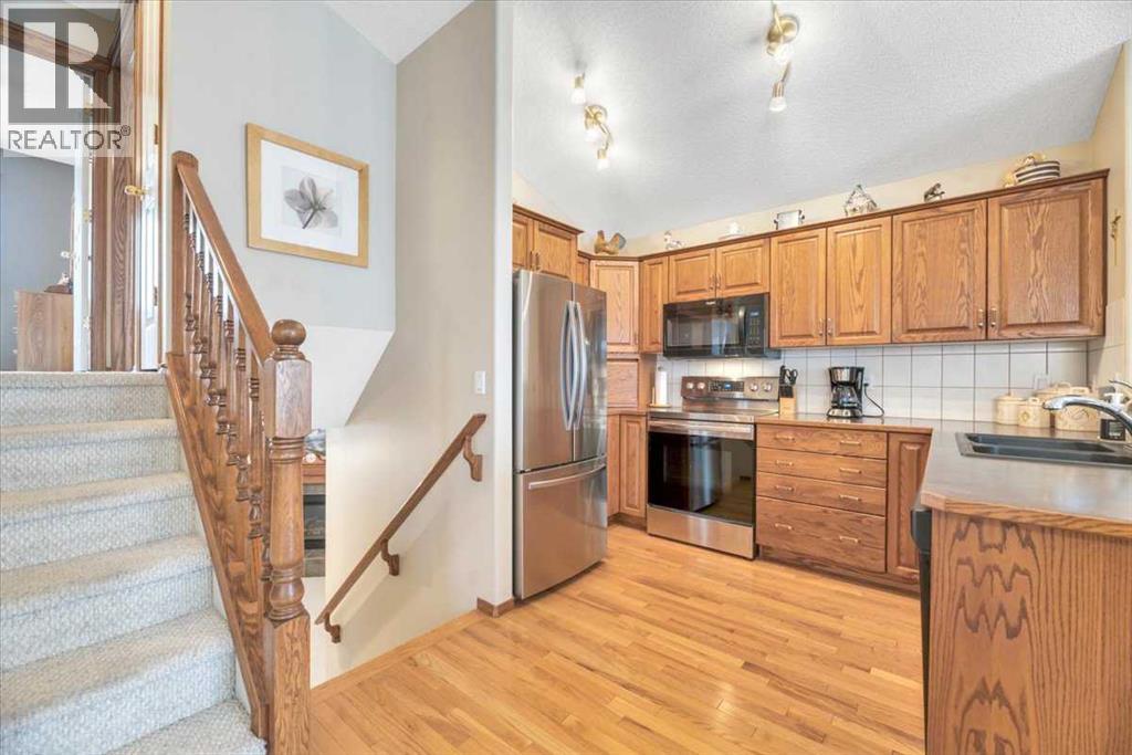 280 Cramond Close SE, Calgary, Alberta  T3M 1B9 - Photo 7 - A2311293
