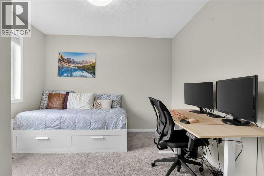 377 Masters Avenue Se, Calgary, Alberta  T3M 2N7 - Photo 34 - A2311757