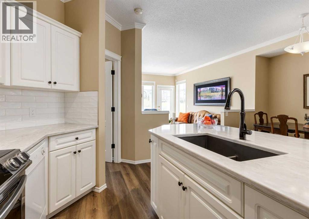 149 Edgeridge Terrace NW, Calgary, Alberta  T3A 6C1 - Photo 6 - A2312248