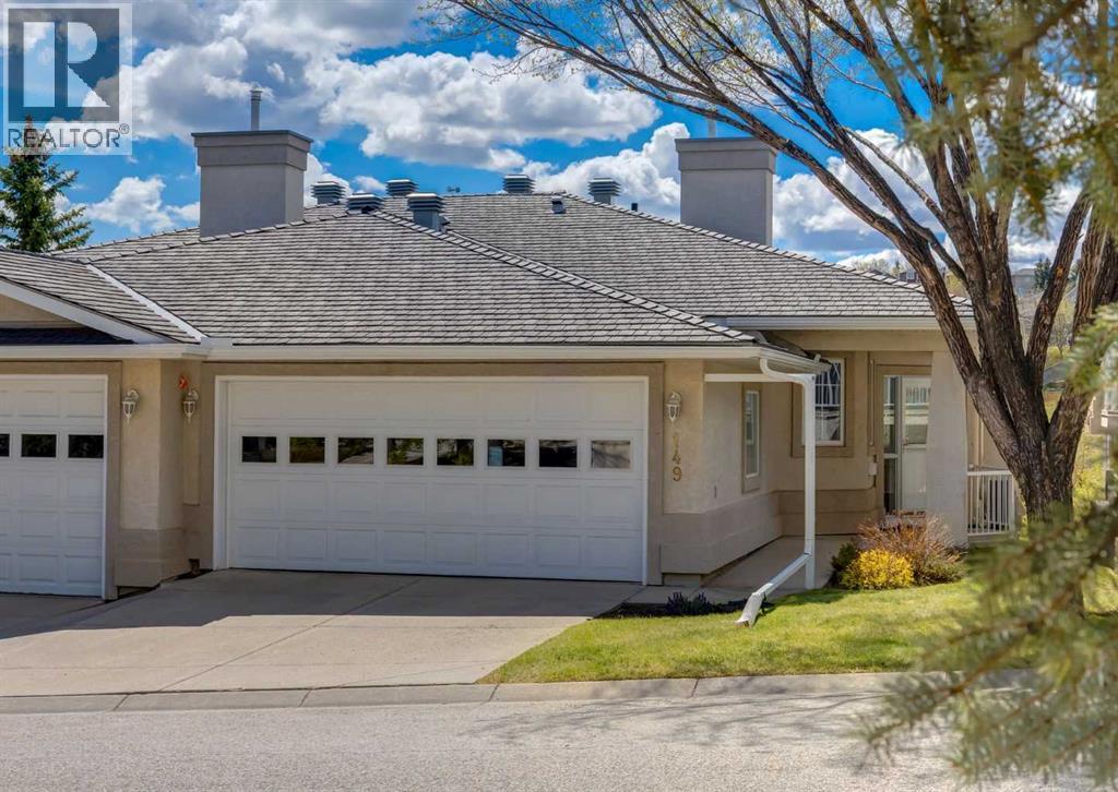 149 Edgeridge Terrace NW, Calgary, Alberta  T3A 6C1 - Photo 3 - A2312248
