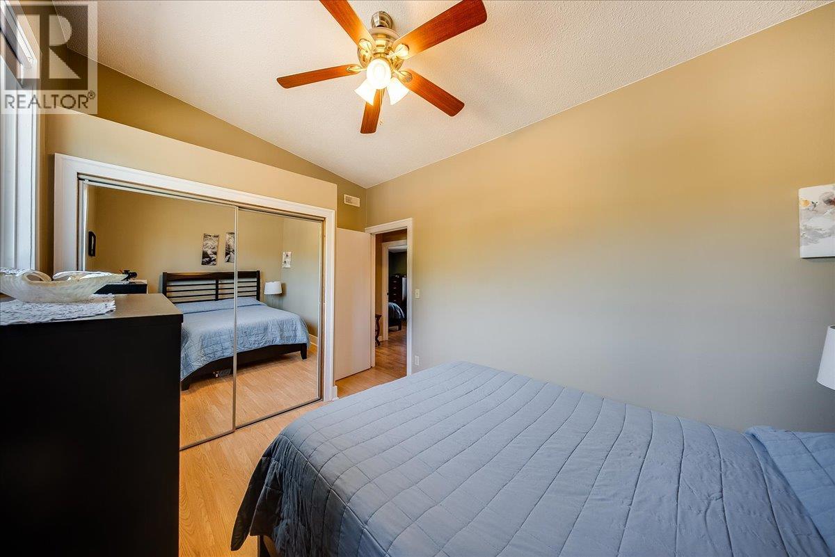 1443 Columbia Avenue, Trail, British Columbia  V1R 1J7 - Photo 28 - 10386815