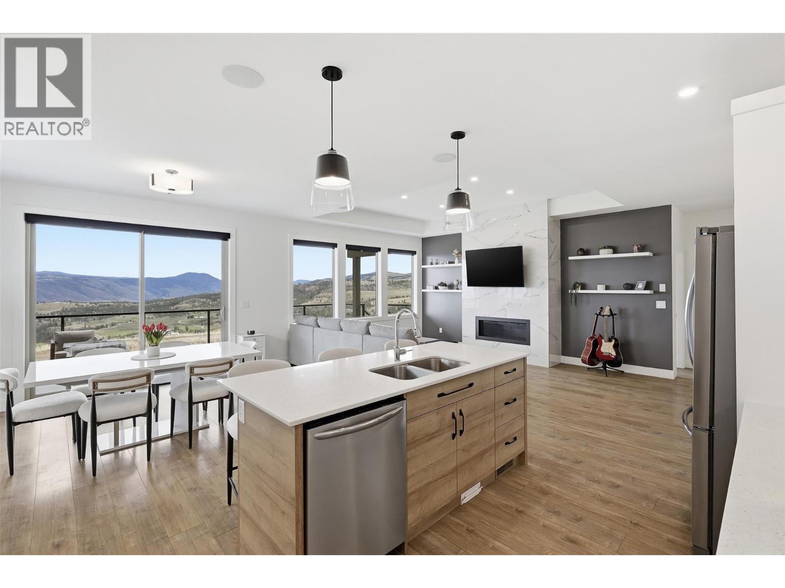 464 Edinburgh Boulevard, Kamloops, British Columbia  V1S 0E6 - Photo 11 - 10388031