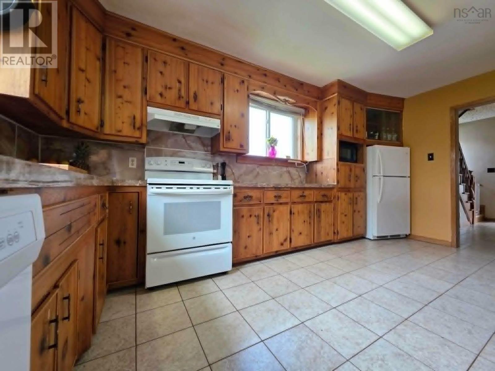 12 Yorke Street, Truro, Nova Scotia  B2N 2M9 - Photo 14 - 202611684