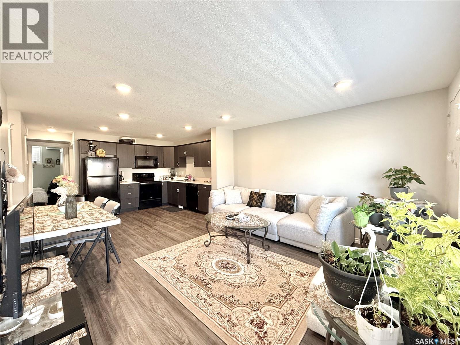 503 110 Akhtar Bend, Saskatoon, Saskatchewan  S7W 0X5 - Photo 5 - SK036719