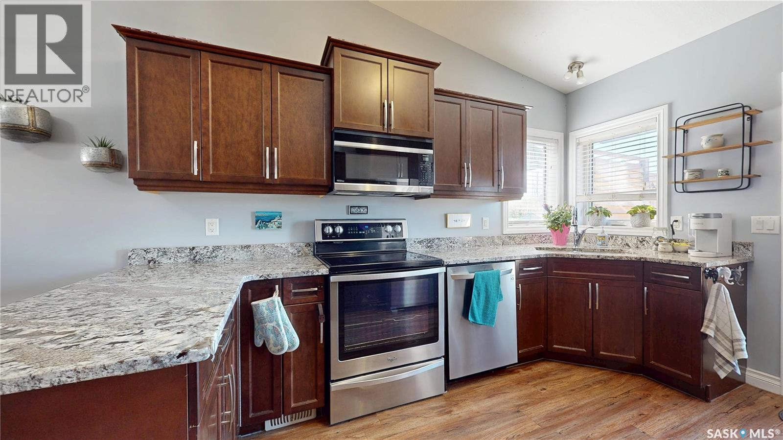 5053 Watson Way, Regina, Saskatchewan  S4X 4S9 - Photo 11 - SK036680