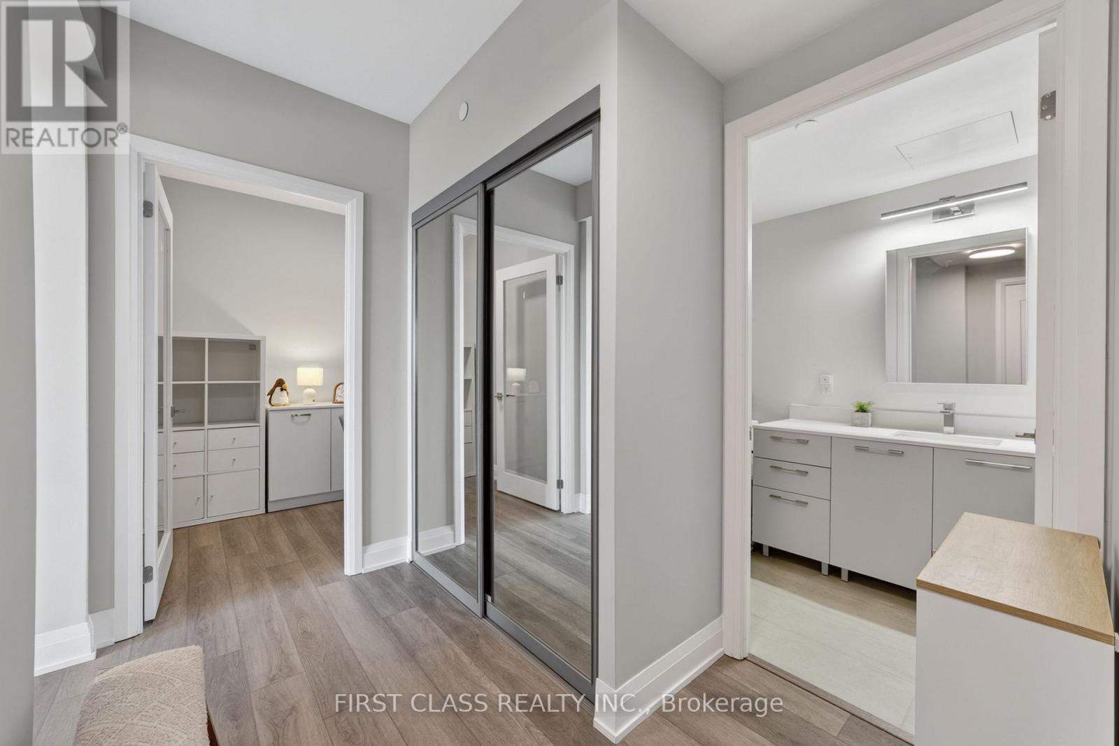 2805 - 18 Water  Walk Drive, Markham, Ontario  L3R 6L5 - Photo 15 - N13153114
