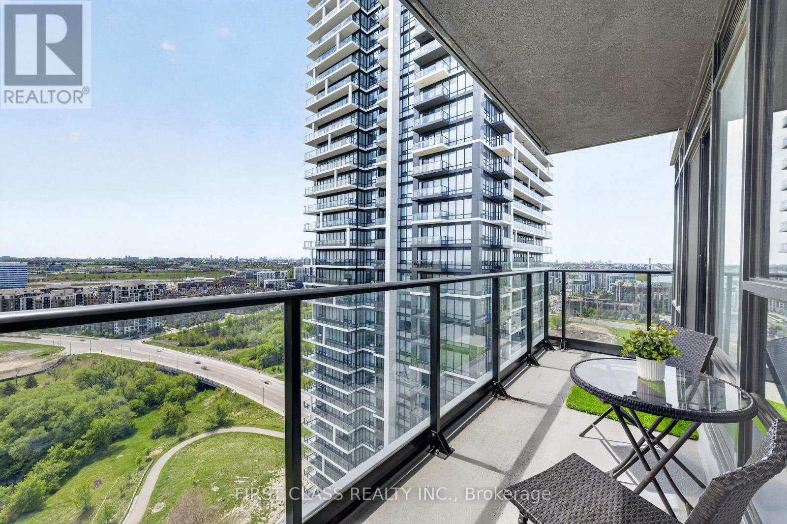 2805 - 18 Water  Walk Drive, Markham, Ontario  L3R 6L5 - Photo 25 - N13153114