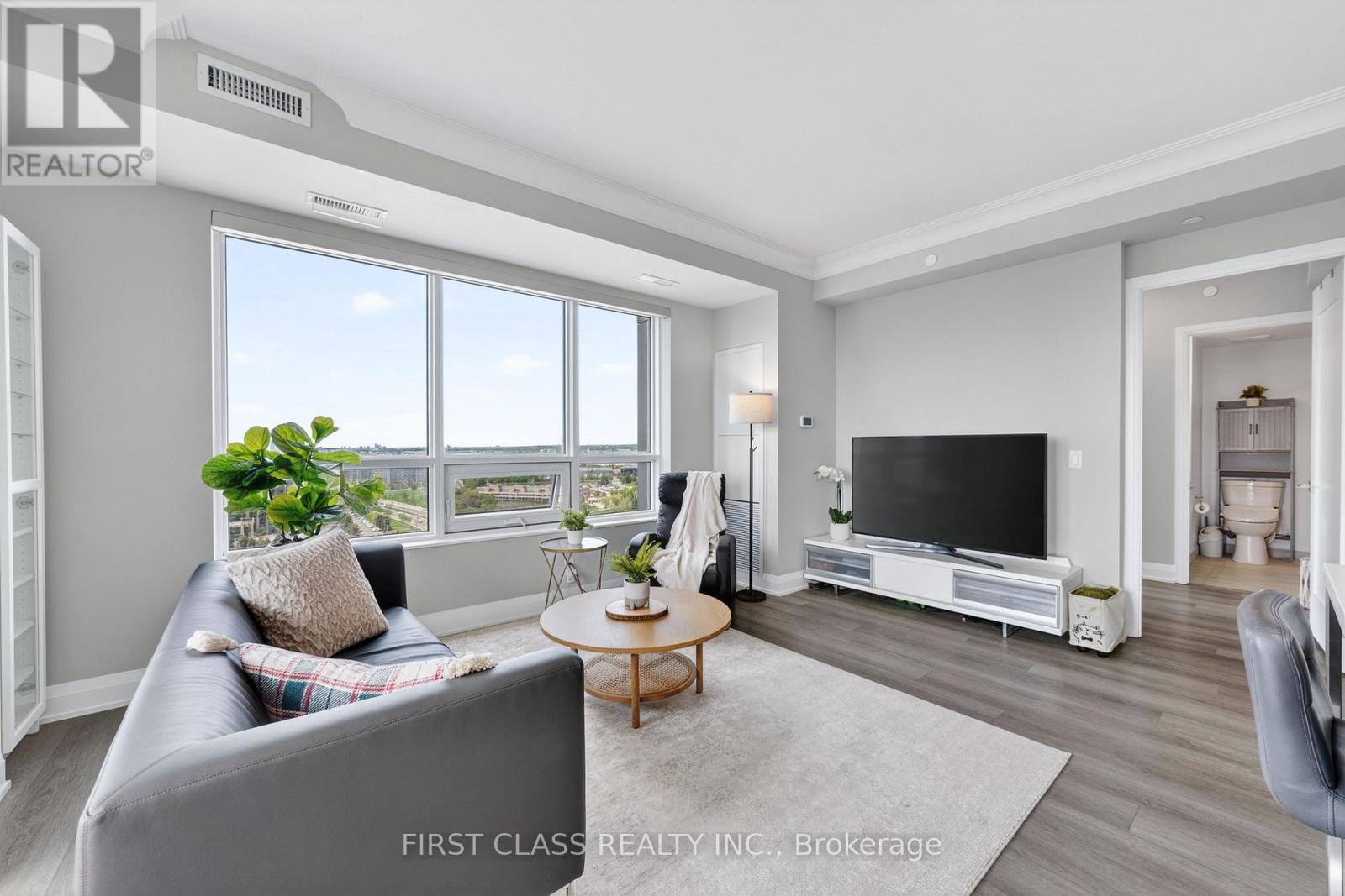 2805 - 18 Water  Walk Drive, Markham, Ontario  L3R 6L5 - Photo 7 - N13153114
