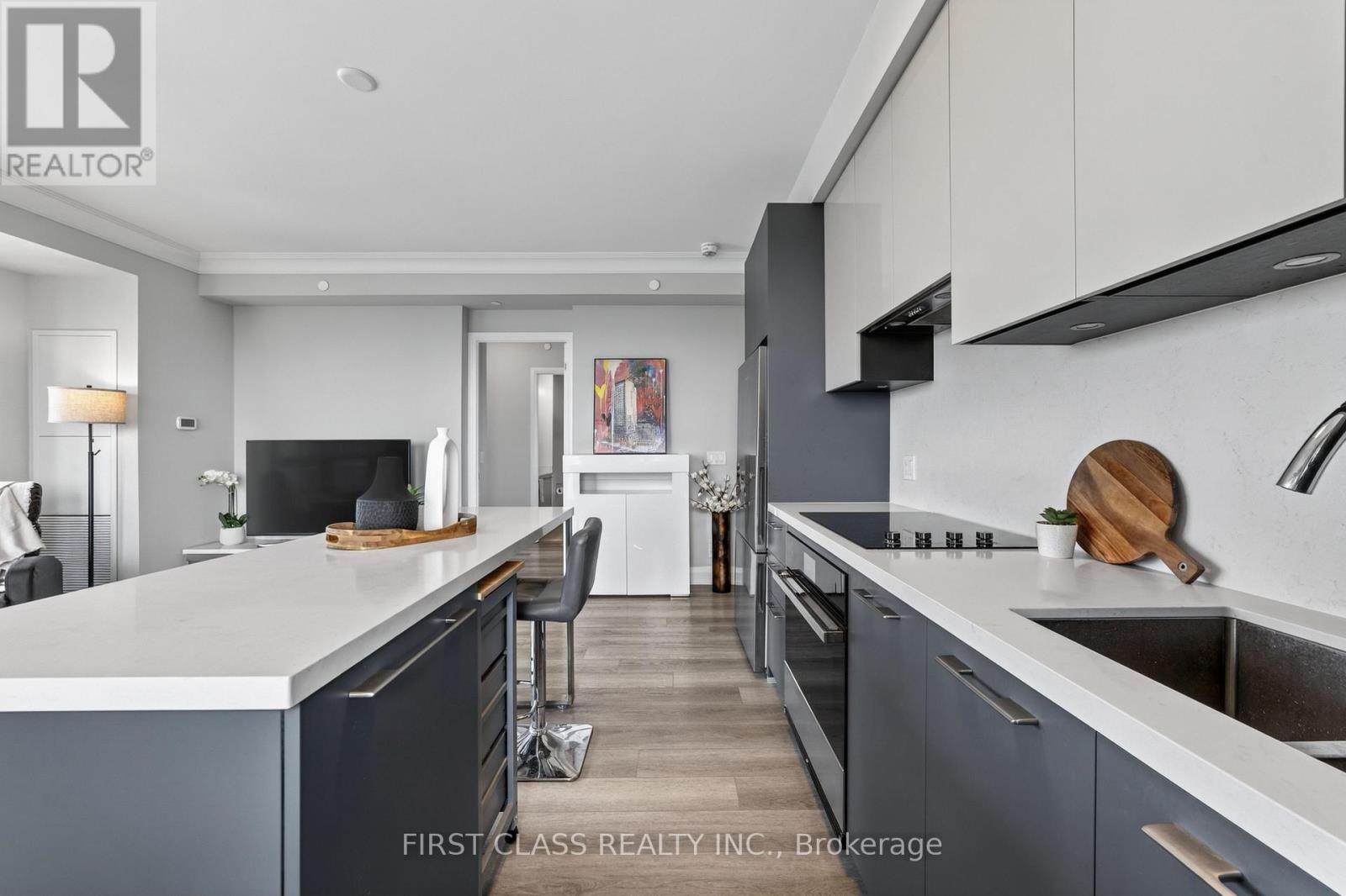 2805 - 18 Water  Walk Drive, Markham, Ontario  L3R 6L5 - Photo 5 - N13153114
