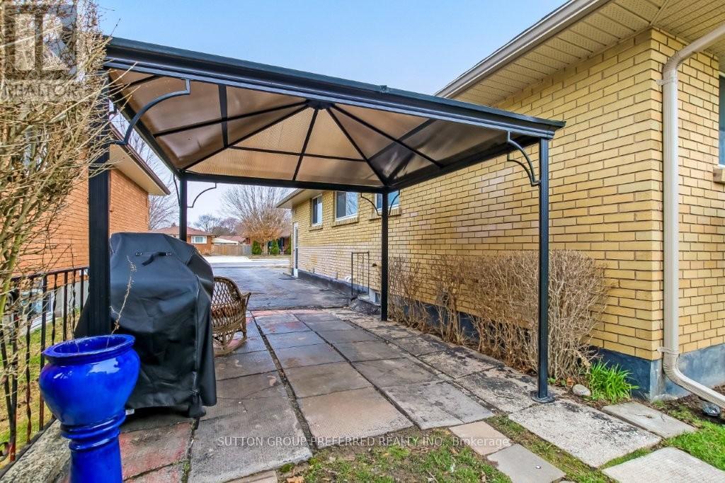 34 Wexford Avenue, London East, Ontario  N5V 1L7 - Photo 17 - X12961150