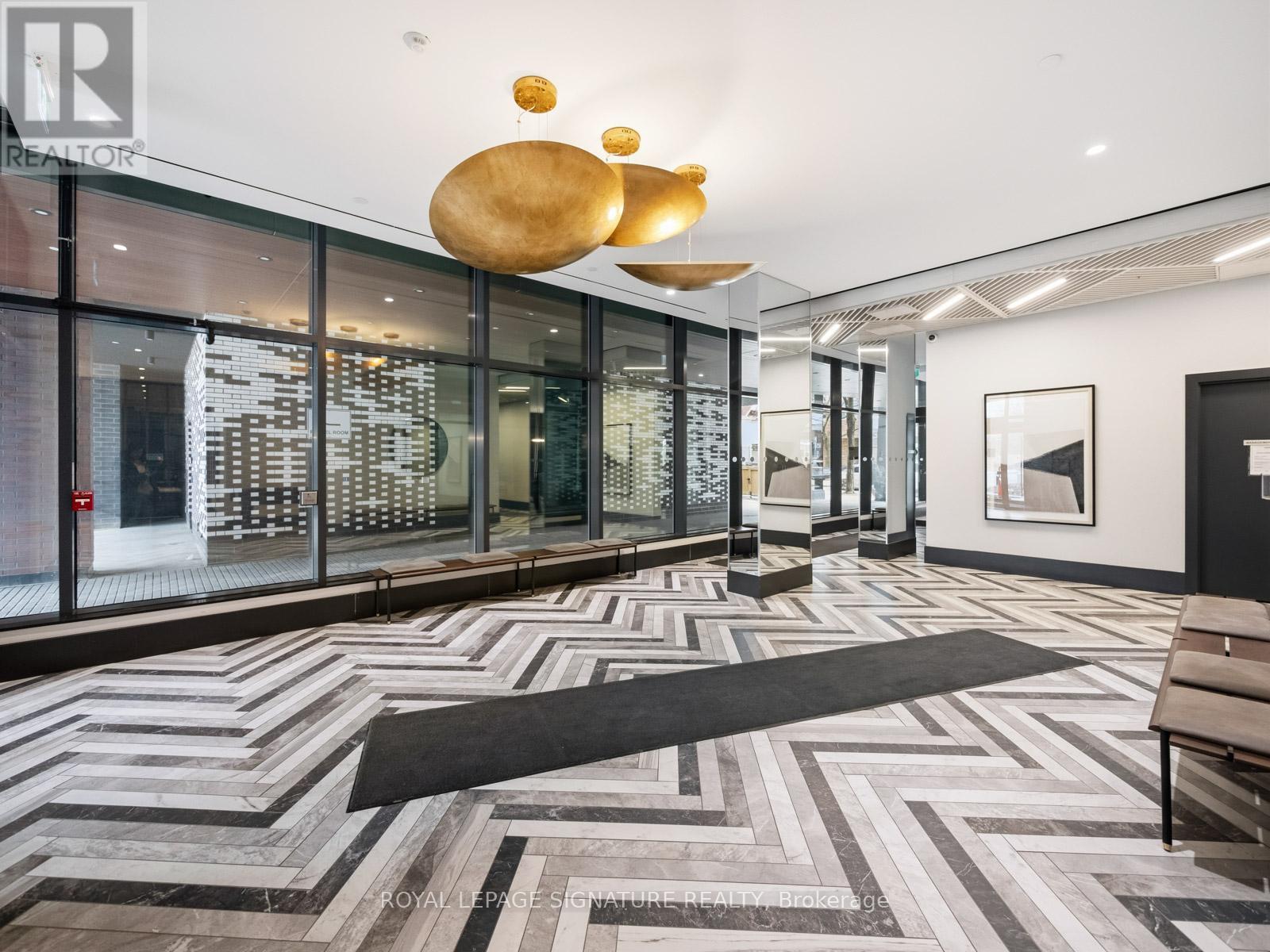 403 - 1808 ST CLAIR AVENUE, Toronto, Ontario