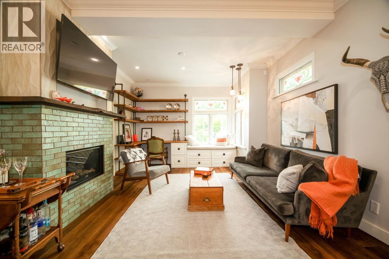 401 E King Edward Avenue, Vancouver, British Columbia  V5V 2C6 - Photo 4 - R3125950