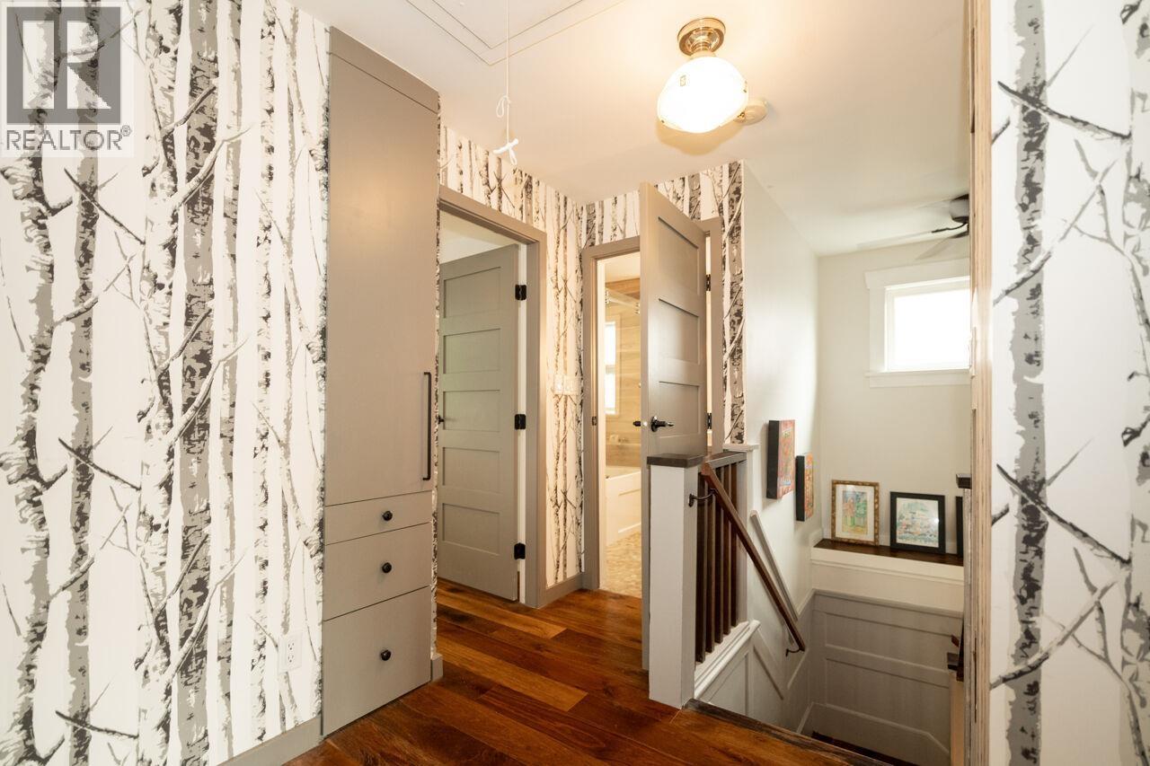 401 E King Edward Avenue, Vancouver, British Columbia  V5V 2C6 - Photo 13 - R3125950