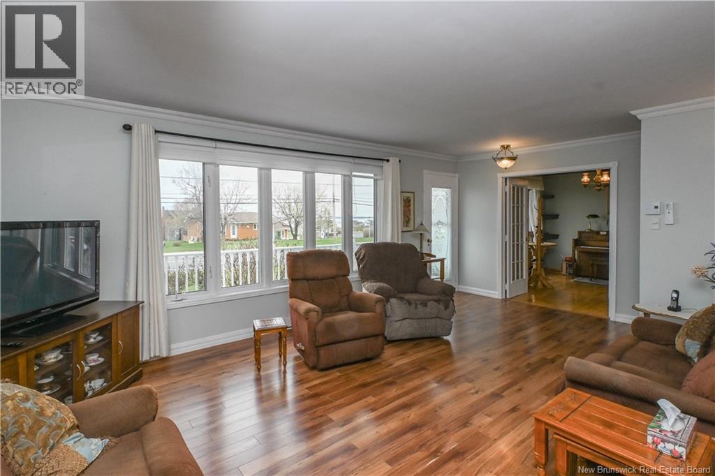 286 Saint-Pierre E. Boulevard, Caraquet, New Brunswick  E1W 1B5 - Photo 19 - NB140051