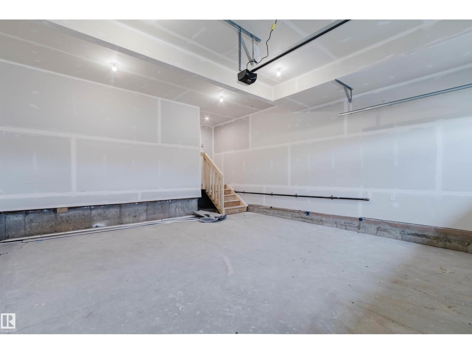 224 Edgemont Gr NW, Edmonton, Alberta T6M 3J6 - Photo 12 - E4489113