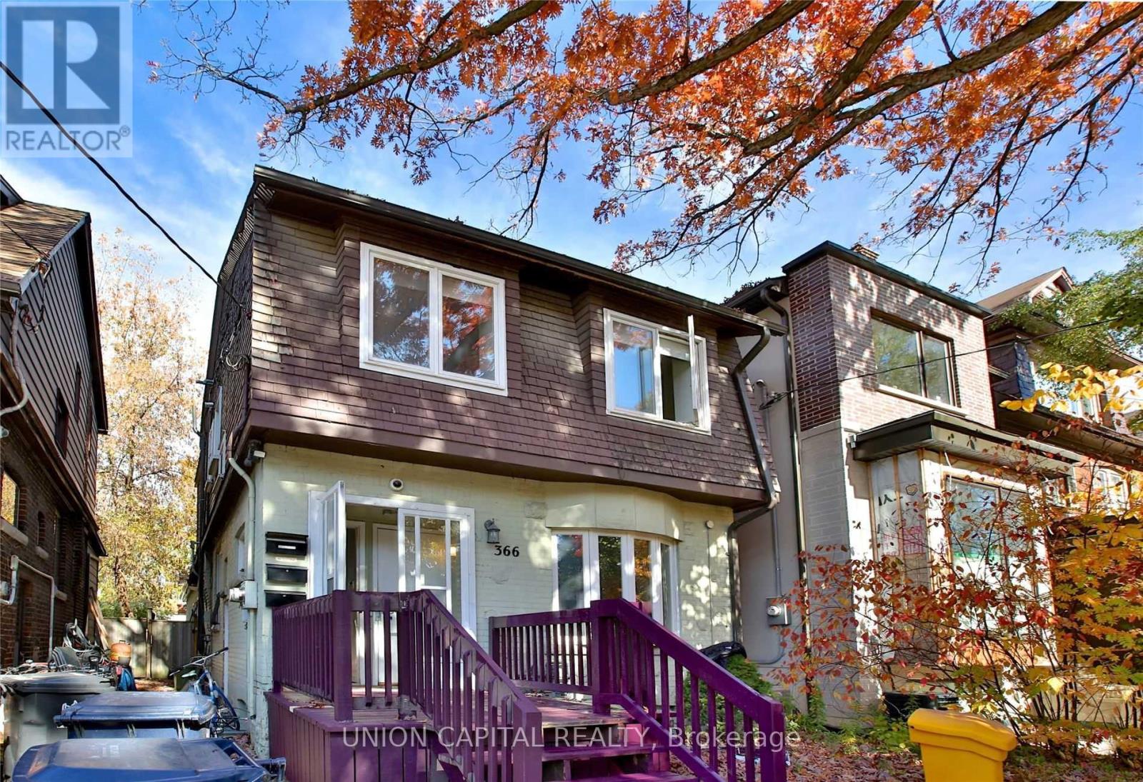 UPPER - 366 BALLIOL STREET