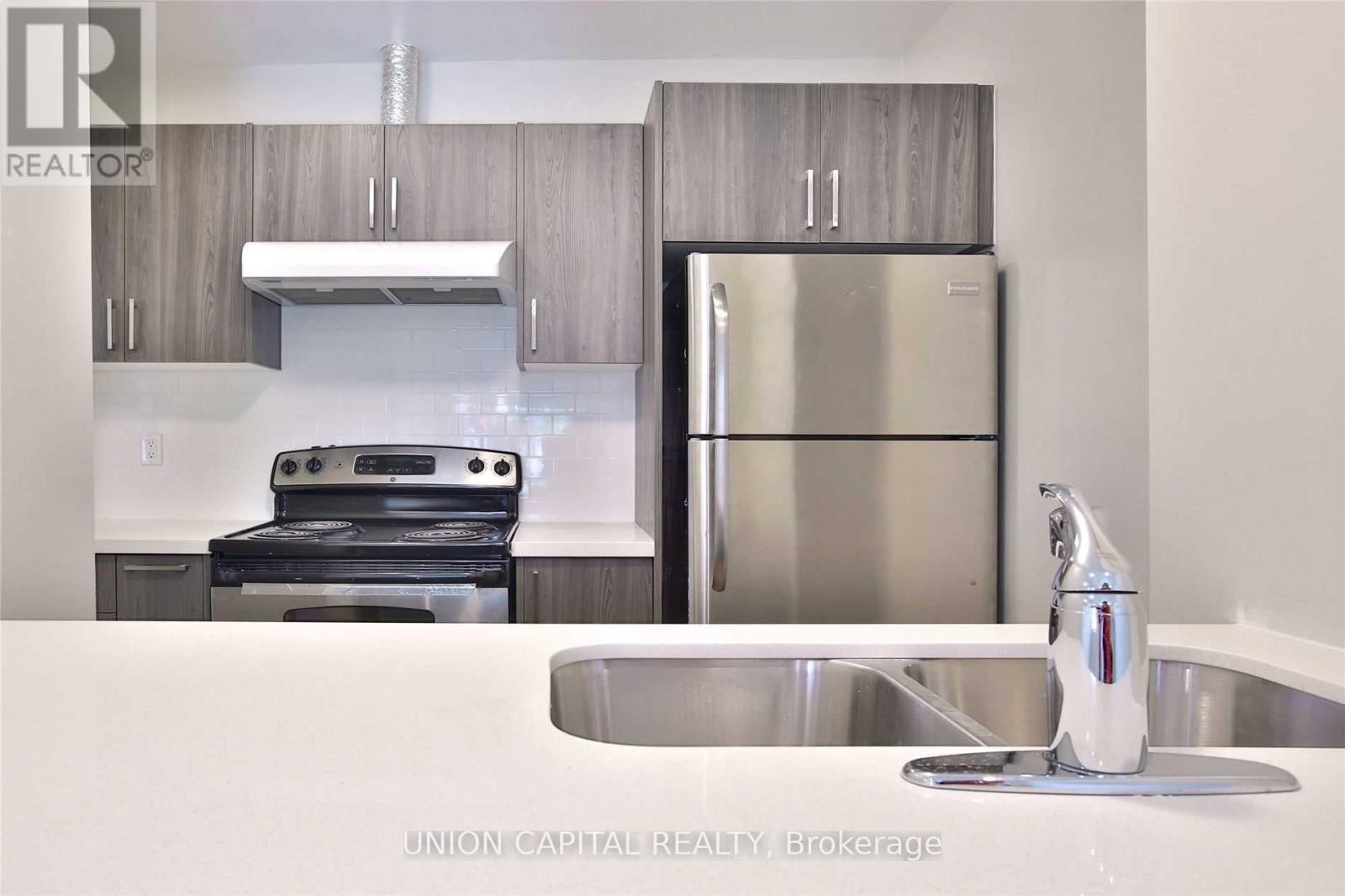 Upper - 366 Balliol Street, Toronto, Ontario M4S 1E2 - Photo 6 - C13156654