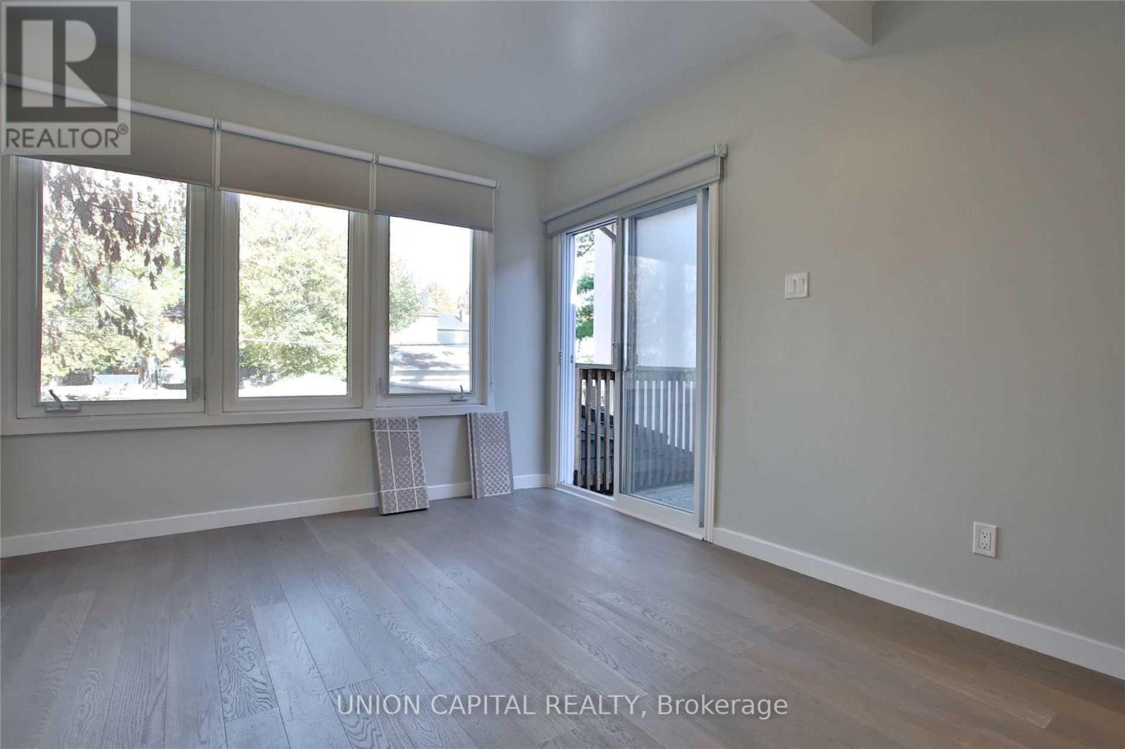 Upper - 366 Balliol Street, Toronto, Ontario M4S 1E2 - Photo 9 - C13156654