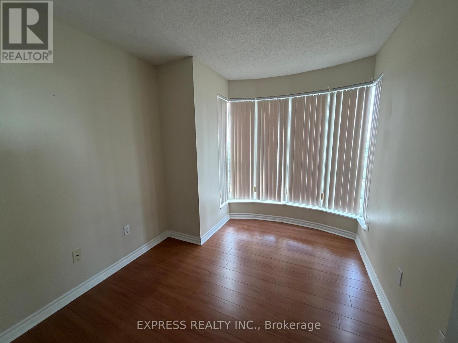 1803 - 7 Lorraine Drive, Toronto, Ontario  M2N 7H2 - Photo 8 - C13156708