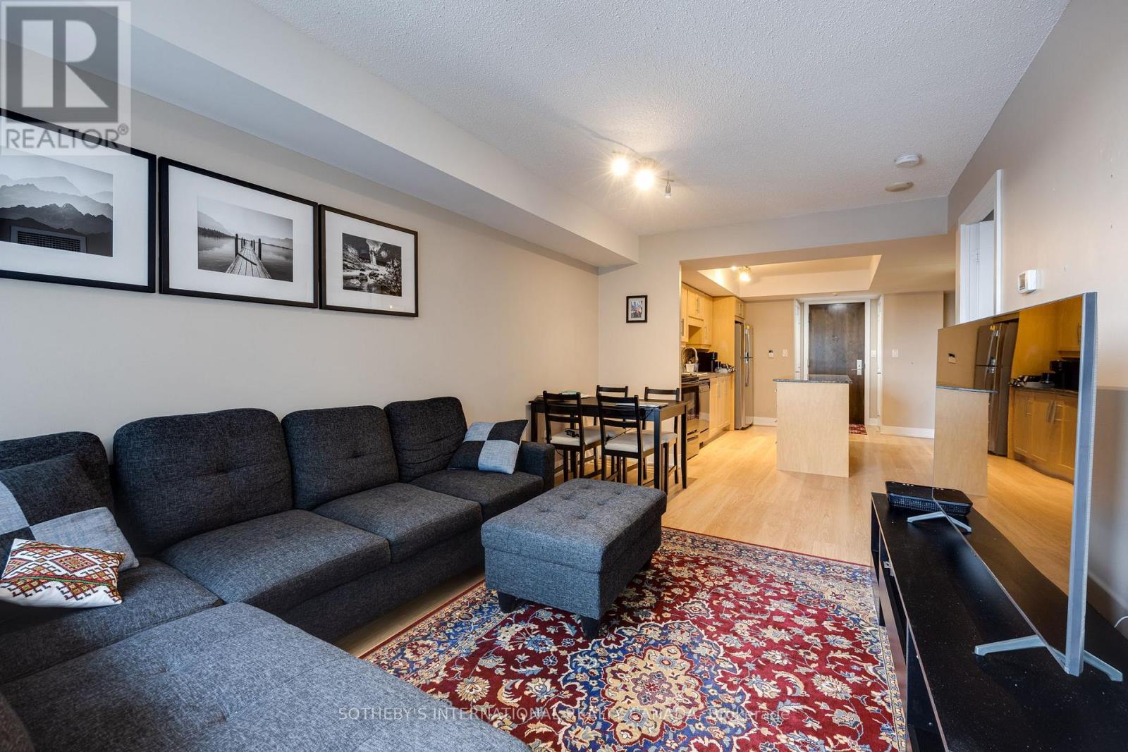 1705 - 20 Blue Jays Way, Toronto, Ontario  M5V 3W6 - Photo 13 - C13156732
