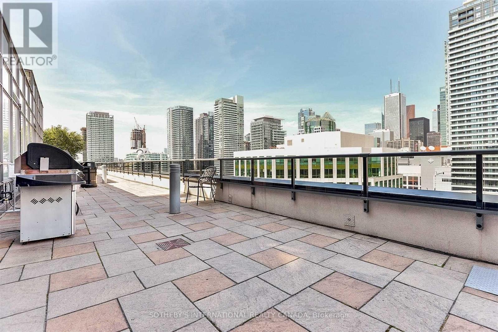 1705 - 20 Blue Jays Way, Toronto, Ontario  M5V 3W6 - Photo 35 - C13156732