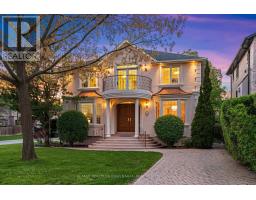 60 LORRAINE DRIVE, Toronto, Ontario