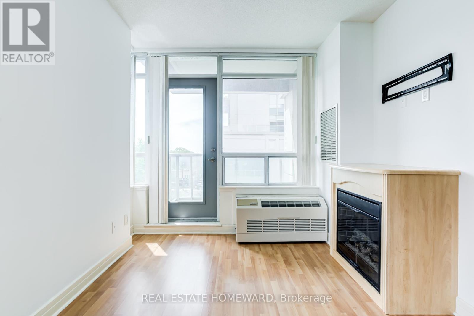 Up01 - 19 Avondale Avenue, Toronto, Ontario M2N 2T6 - Photo 17 - C13156750