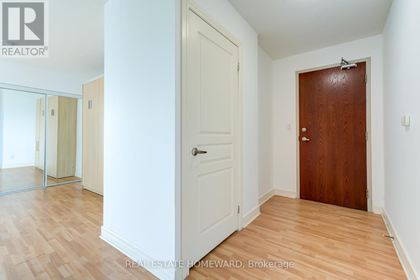 Up01 - 19 Avondale Avenue, Toronto, Ontario M2N 2T6 - Photo 8 - C13156750
