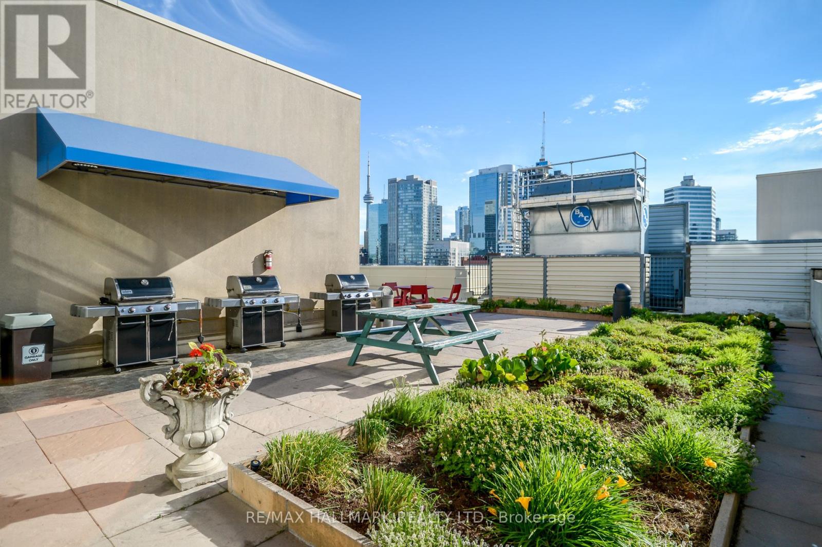 1060 - 155 Dalhousie Street, Toronto, Ontario  M5B 2P7 - Photo 16 - C13156804