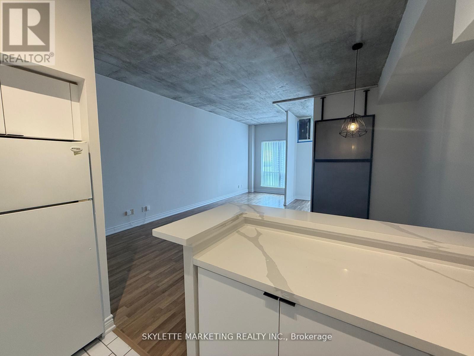 3022 - 25 The Esplanade, Toronto, Ontario  M5E 1W5 - Photo 10 - C13156820