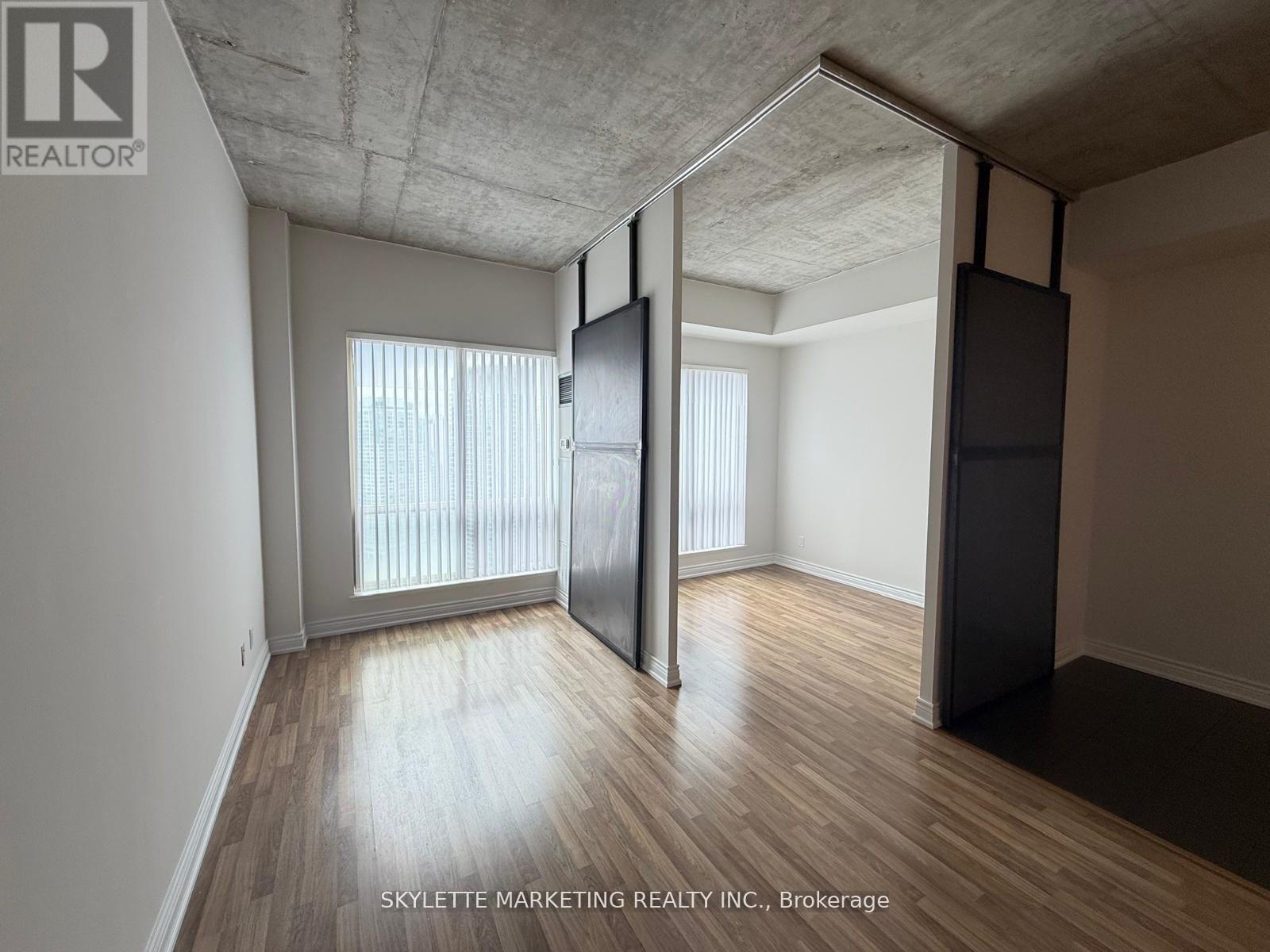 3022 - 25 The Esplanade, Toronto, Ontario  M5E 1W5 - Photo 17 - C13156820