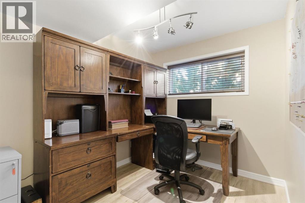5012 Valiant Drive NW, Calgary, Alberta  T3A 0Y5 - Photo 27 - A2312225