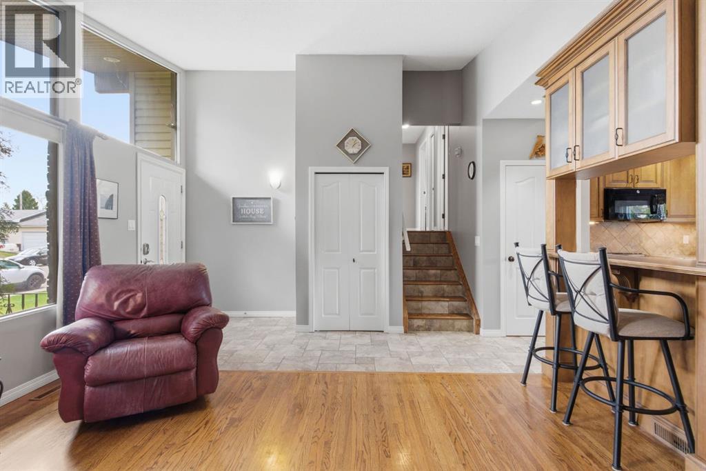 5012 Valiant Drive NW, Calgary, Alberta  T3A 0Y5 - Photo 13 - A2312225