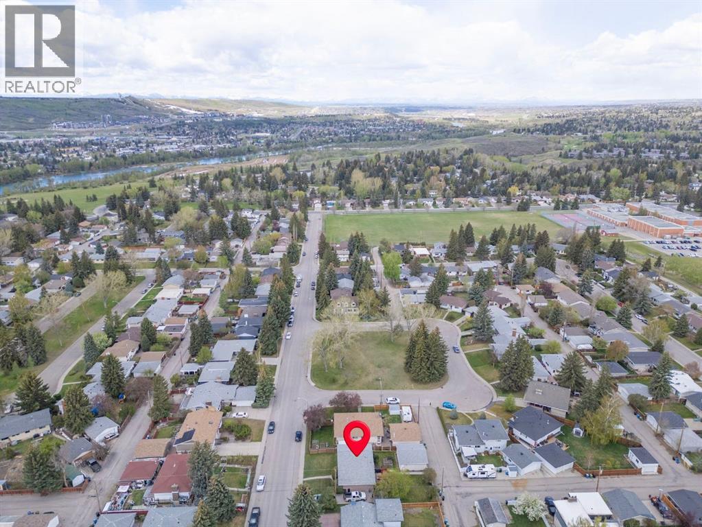 5012 Valiant Drive NW, Calgary, Alberta  T3A 0Y5 - Photo 44 - A2312225