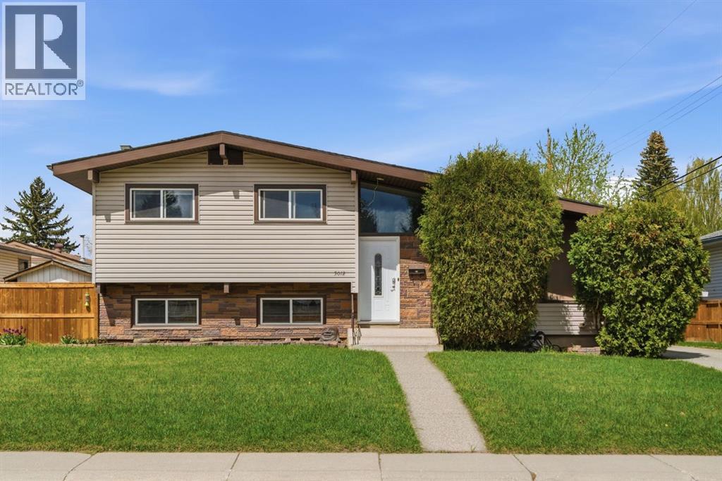 5012 Valiant Drive NW, Calgary, Alberta
