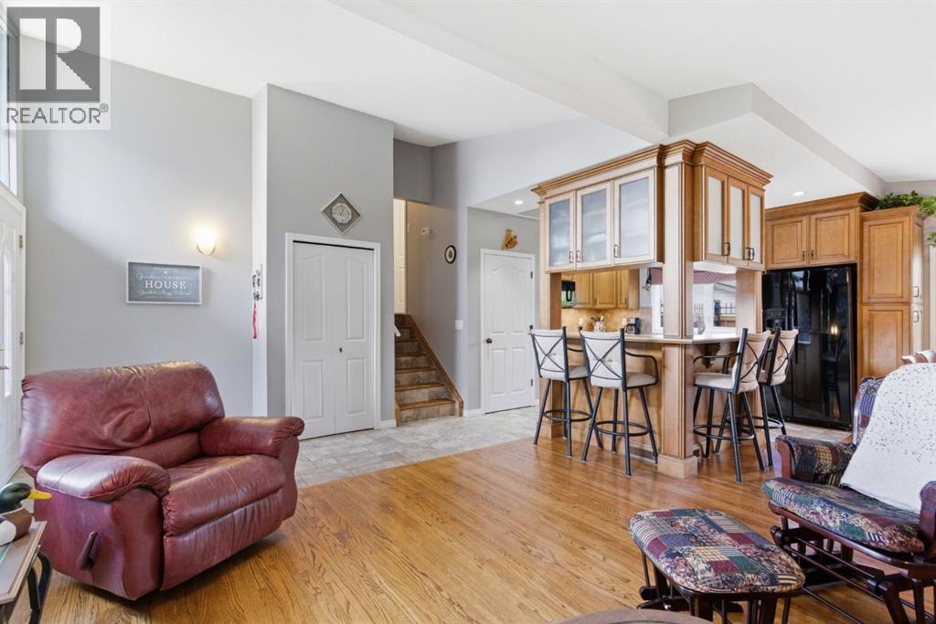 5012 Valiant Drive NW, Calgary, Alberta  T3A 0Y5 - Photo 10 - A2312225