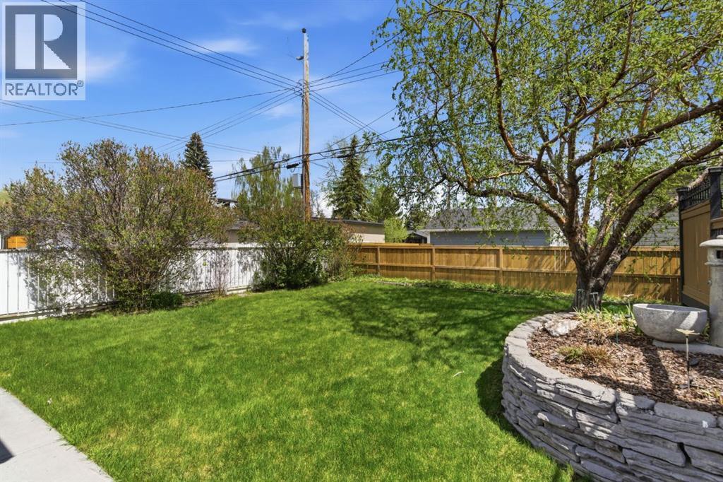 5012 Valiant Drive NW, Calgary, Alberta  T3A 0Y5 - Photo 38 - A2312225