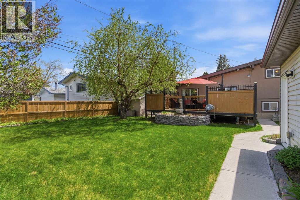 5012 Valiant Drive NW, Calgary, Alberta  T3A 0Y5 - Photo 39 - A2312225