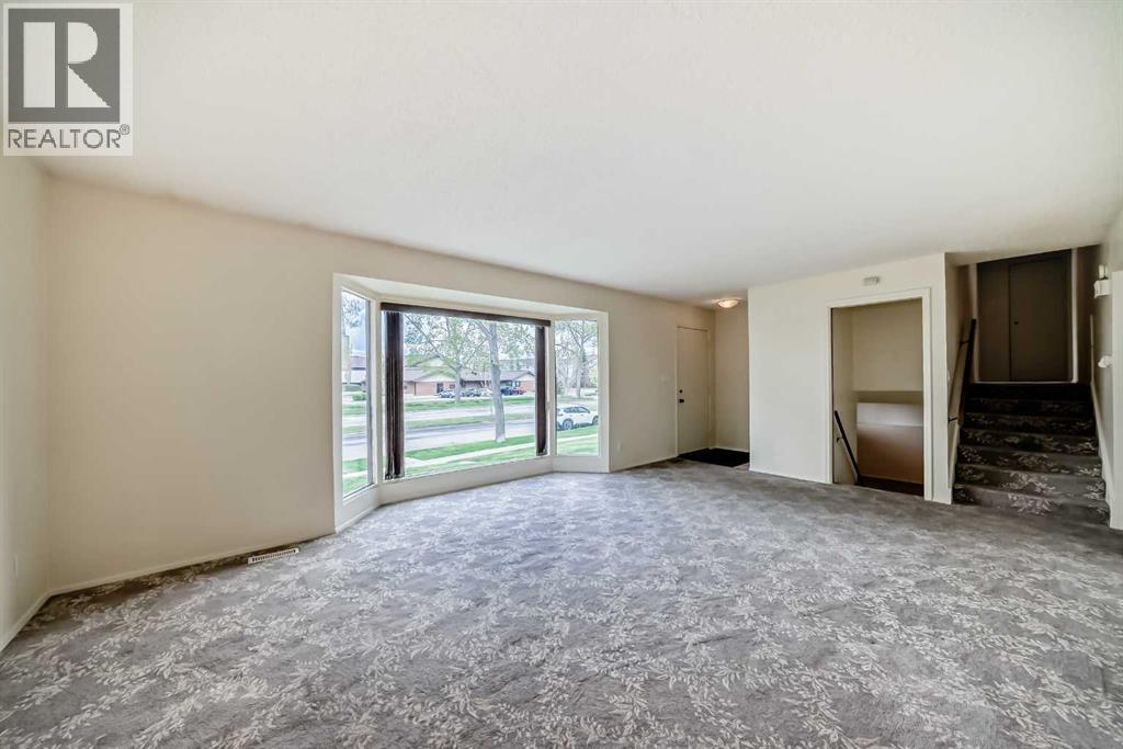 14527 Parkland Boulevard SE, Calgary, Alberta  T2J 4M6 - Photo 3 - A2312249