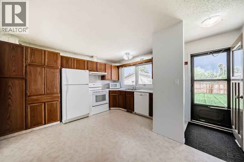 14527 Parkland Boulevard SE, Calgary, Alberta  T2J 4M6 - Photo 8 - A2312249