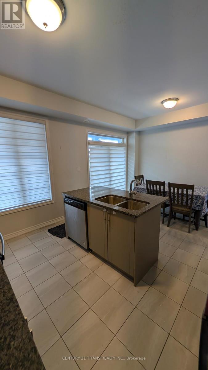 6 Westbury Way, Whitby, Ontario  L1M 0L9 - Photo 16 - E13156686