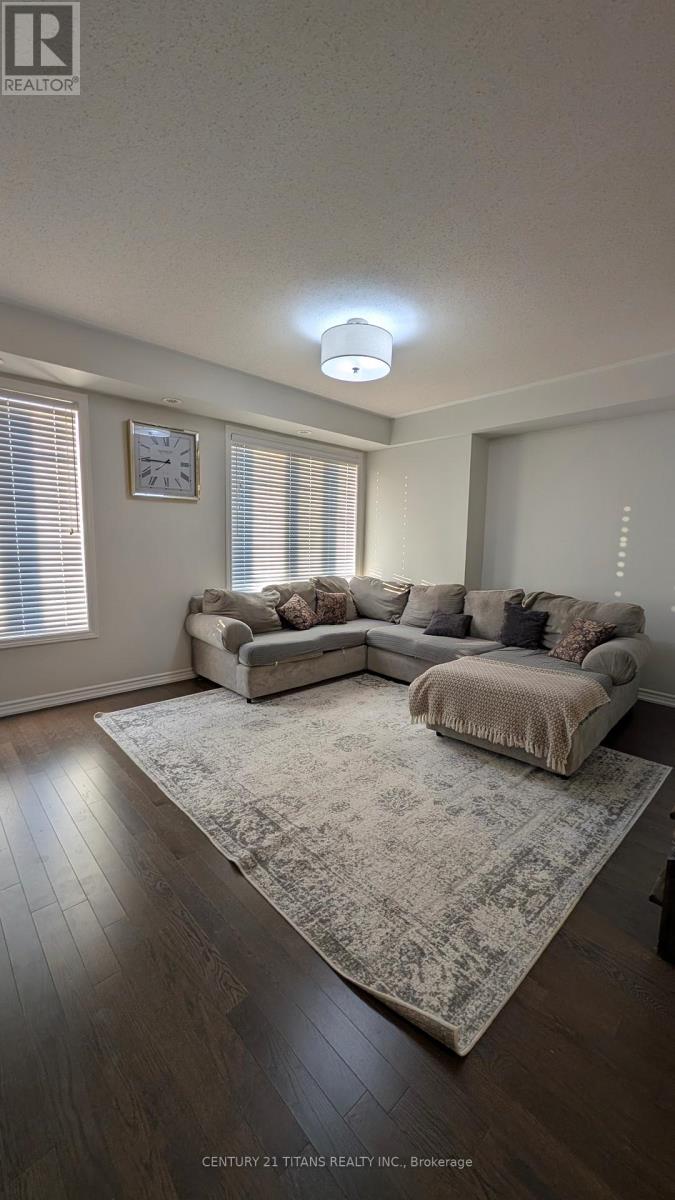 6 Westbury Way, Whitby, Ontario  L1M 0L9 - Photo 29 - E13156686