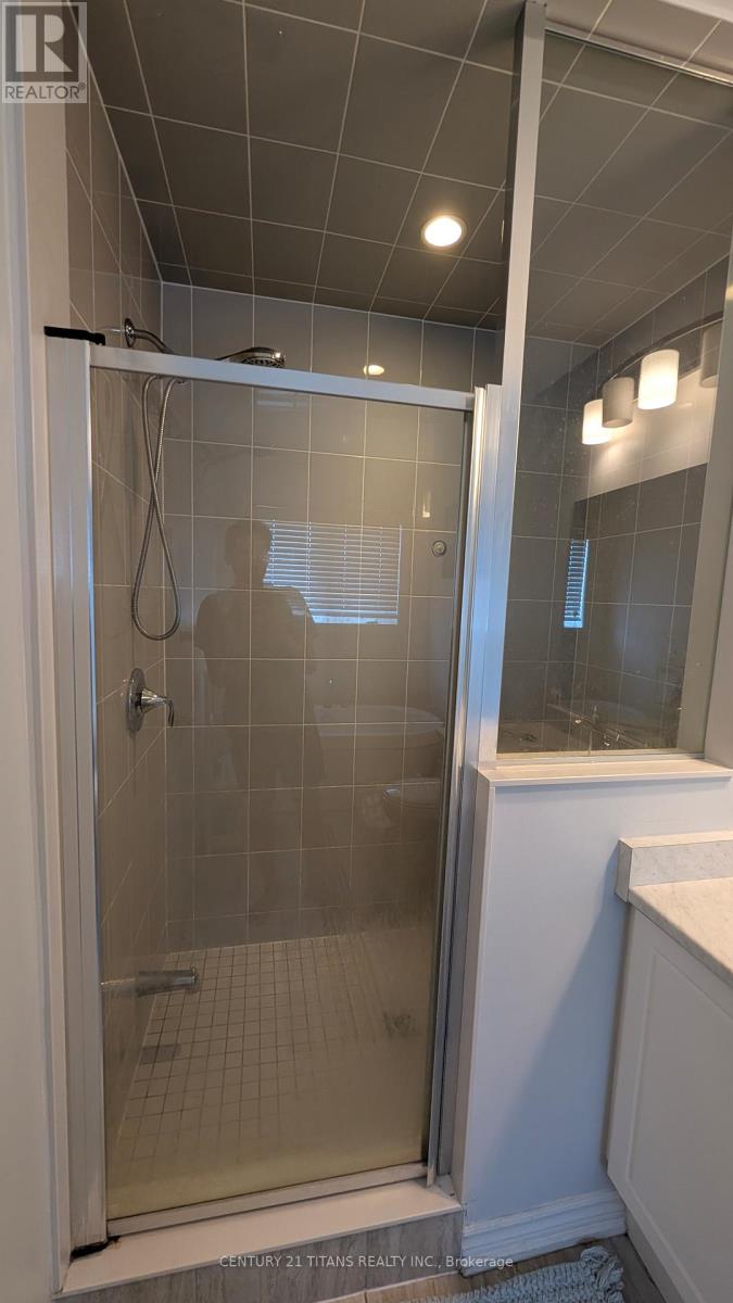 6 Westbury Way, Whitby, Ontario  L1M 0L9 - Photo 34 - E13156686