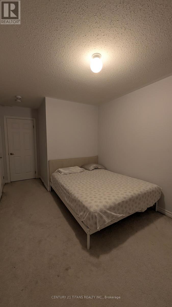 6 Westbury Way, Whitby, Ontario  L1M 0L9 - Photo 39 - E13156686