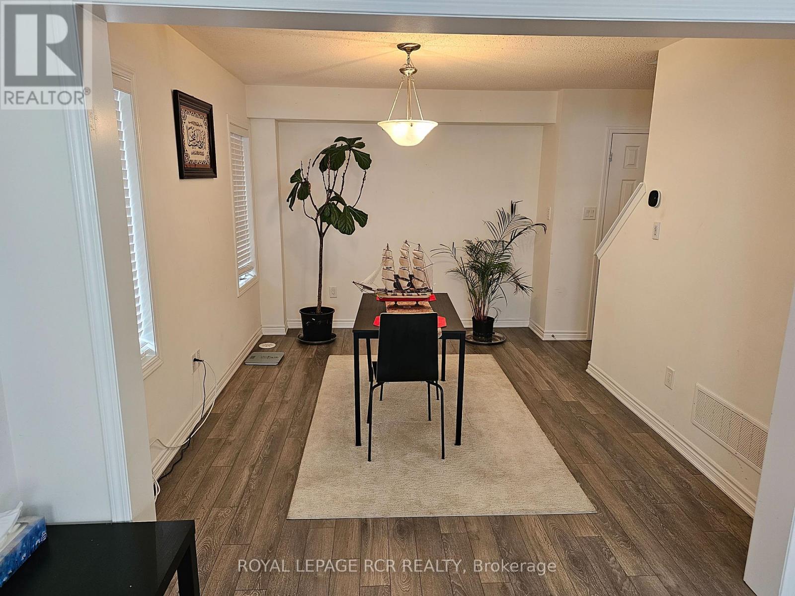 22 Fusilier Drive, Toronto, Ontario  M1L 0C2 - Photo 6 - E13156712