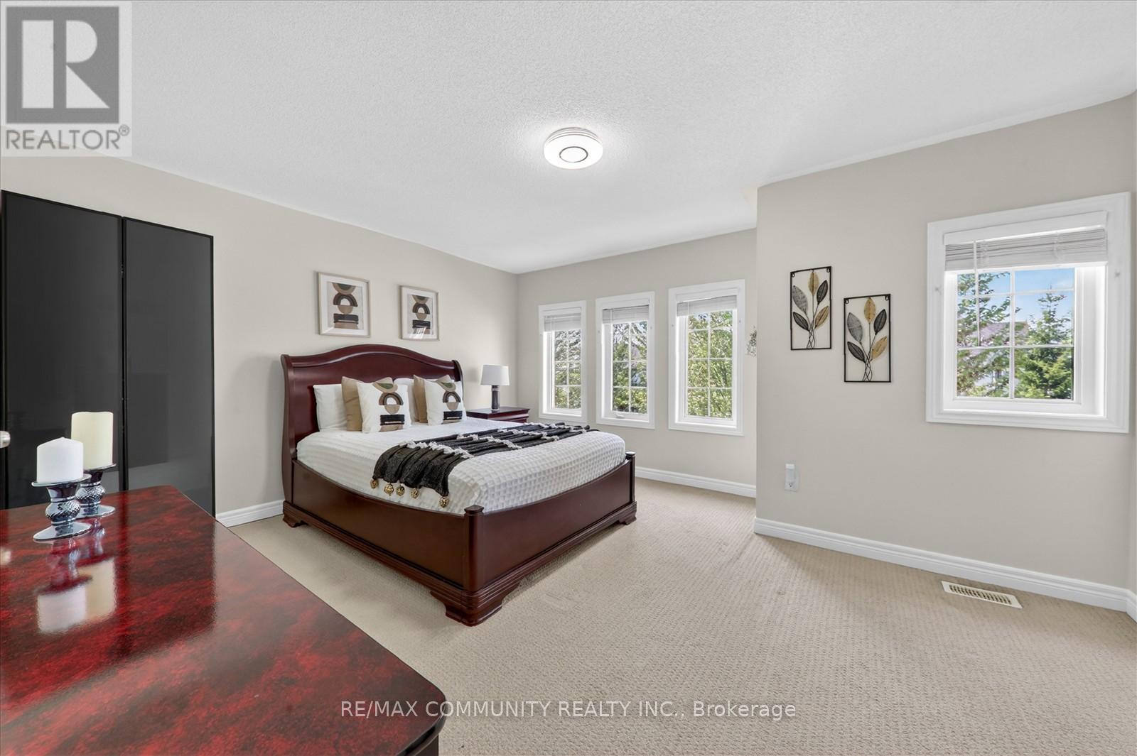 11 Schofield Gate, Ajax (Northeast Ajax), Ontario  L1T 0B4 - Photo 22 - E13156718